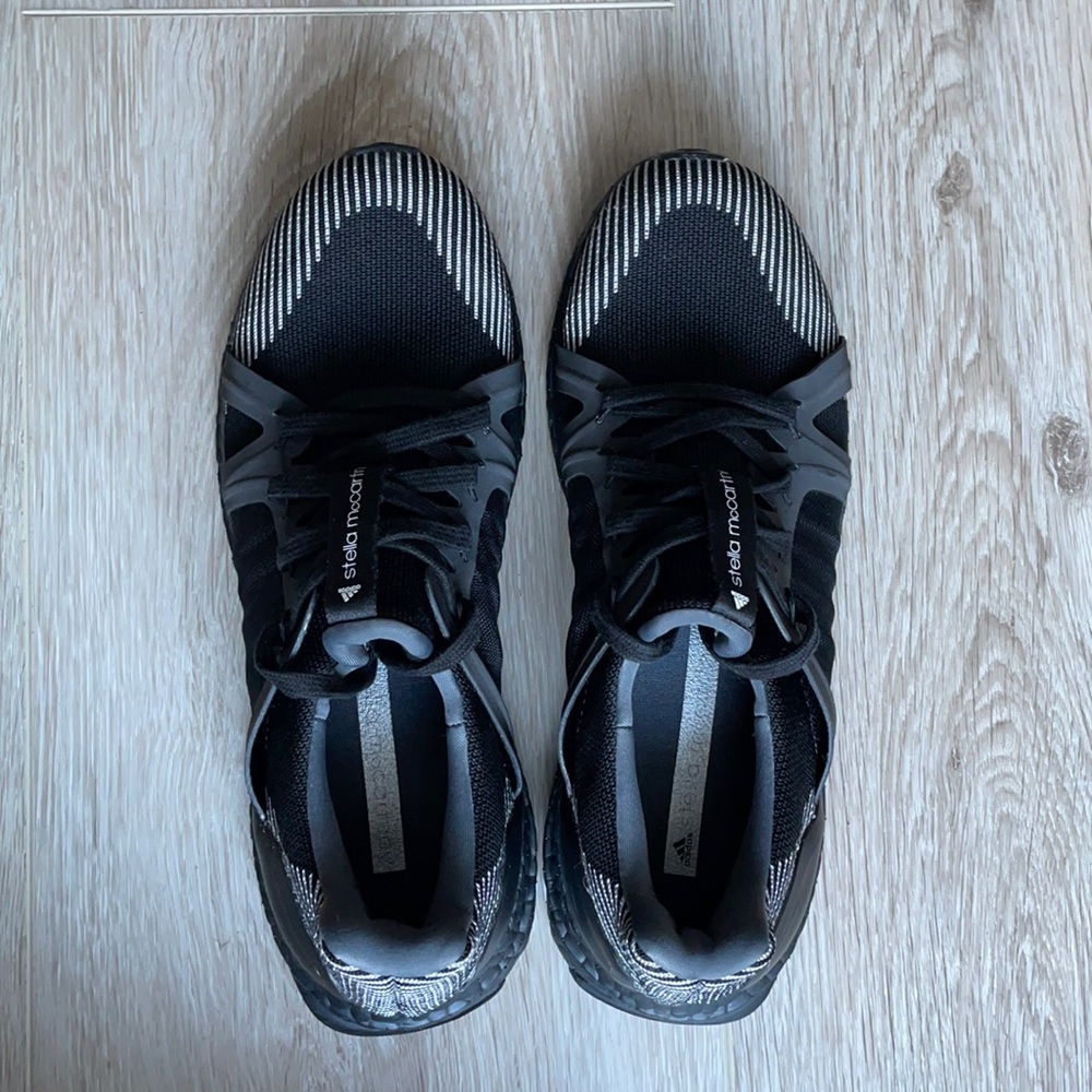 Addidas Ultraboost by Stella McCartney 7.5